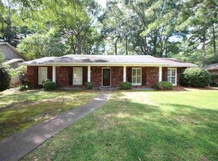 5365 Runnymede Rd, Jackson, MS 39211