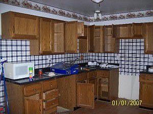 2nd image of 1006 W Benton St