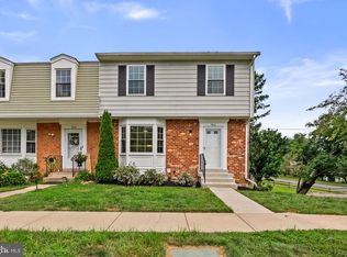 9110 Bobwhite Cir, Gaithersburg, MD 20879