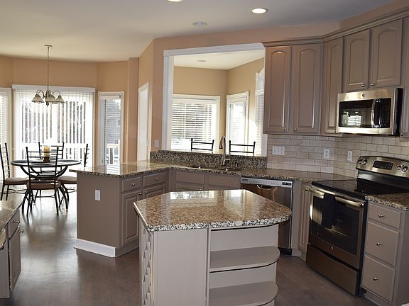 5th image of 4297 Lake Farms Ct