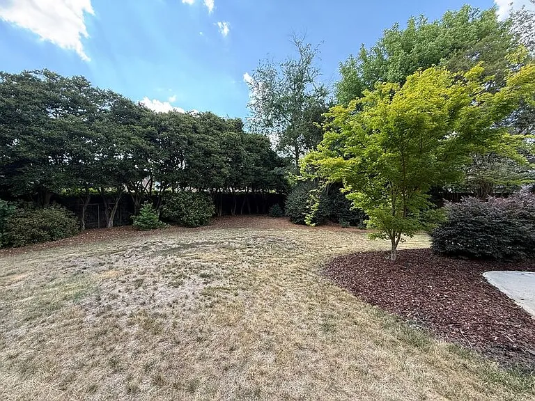 5017 Sandlewood Dr — Photo 31