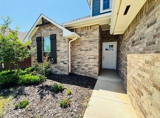 9120 NW 124th St, Yukon, OK 73099