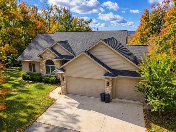 6802 Mount Vernon Hills Dr, Vanderbilt, MI 49795
