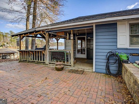 15th image of this home