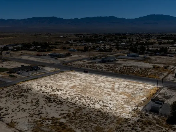 3031 Palm Dr, Pahrump, NV 89060