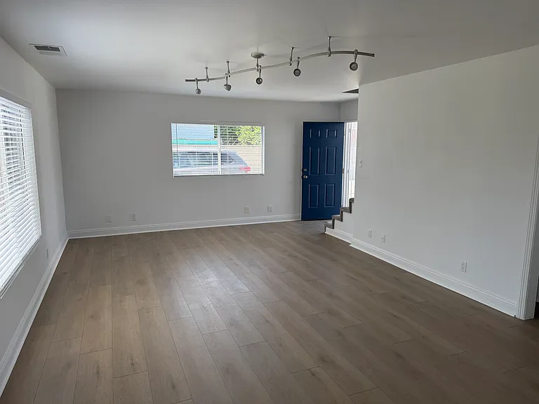 15518 Eucalyptus Ave — Photo 3