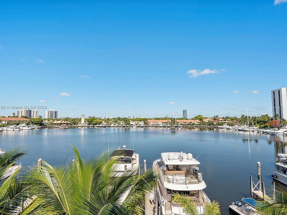 1st image of 3750 Yacht Club Dr #3