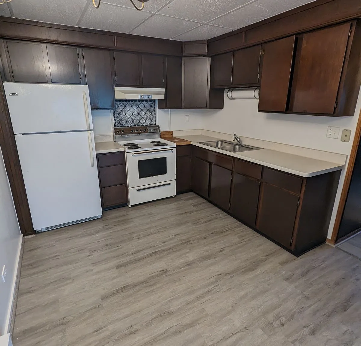 2 bed, 800 sqft, $800 — Photo 2