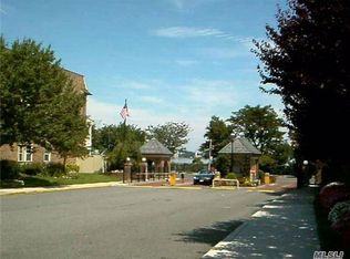 1232 Diane Pl #2, Bayside, NY 11360