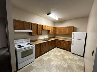 10 9th Ave SW - 22 plex, Aberdeen, SD 57401