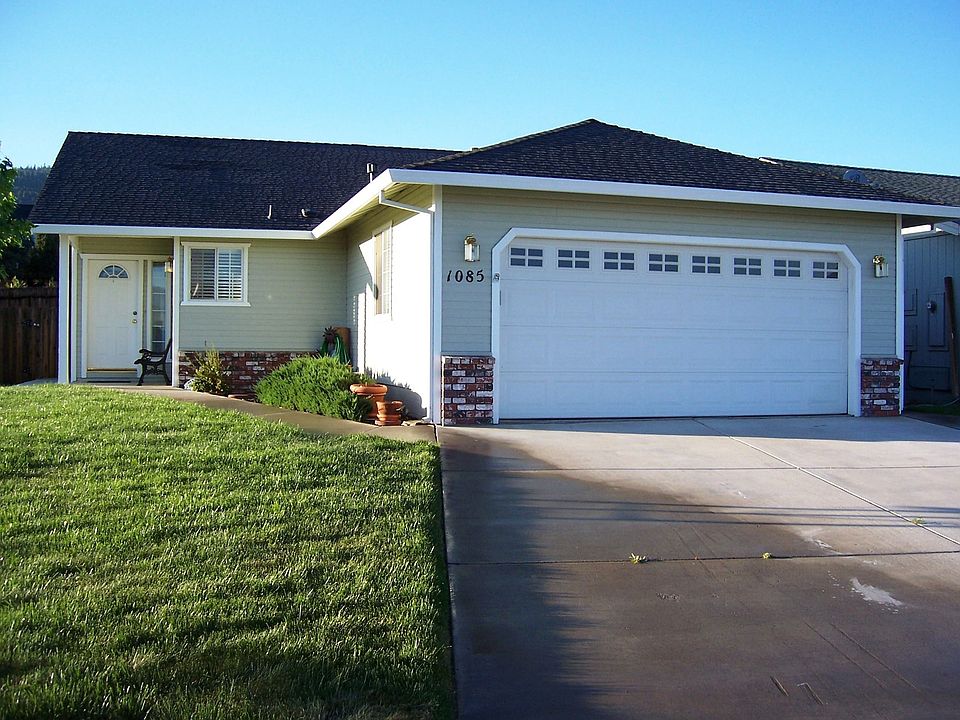 1st image of 1085 Shadow Mountain Dr