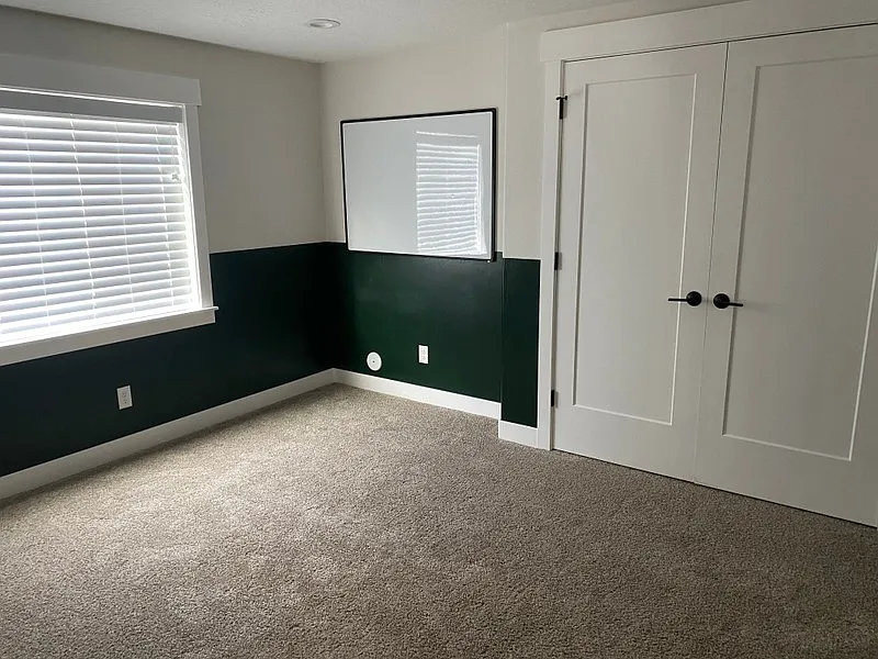 Newly Remodeled Daylight Basement Apartment — Photo 2