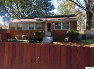 2910 Holiday Dr SW, Huntsville, AL 35805