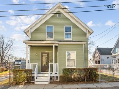 35 Anderson St, Lowell, MA, 01852