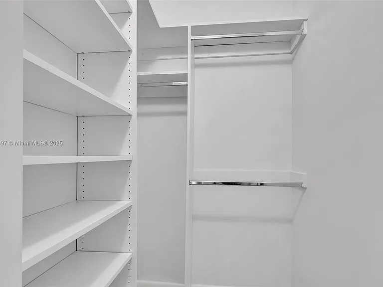 848 Brickell Key Dr #2602 — Photo 30