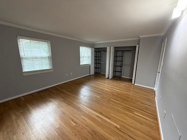 19 Theo Ln — Photo 26