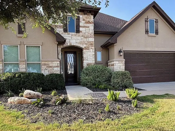 820 Desaix Dr, Georgetown, TX 78628