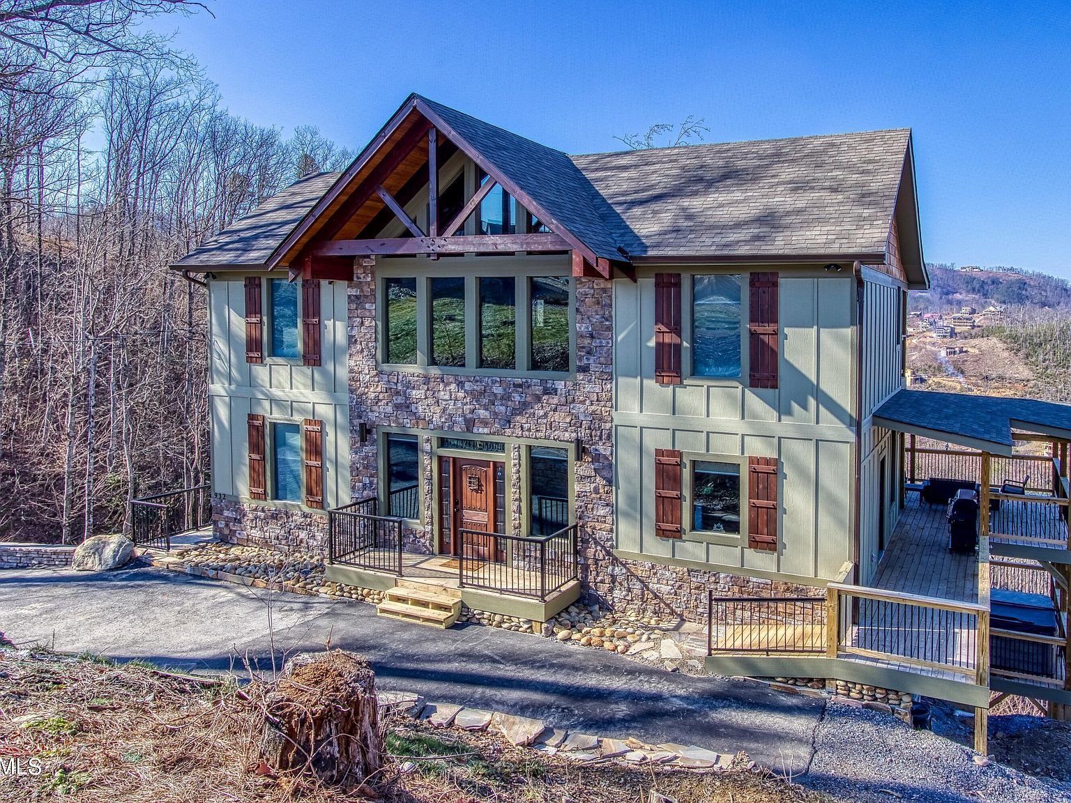 932 Village Loop Rd, Gatlinburg, TN 37738 MLS 1224005 Zillow