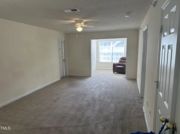 2100 Wolftech Ln APT 304, Raleigh, NC 27603
