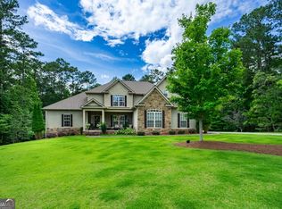 348 Willow Pointe Dr, Lagrange, GA 30240