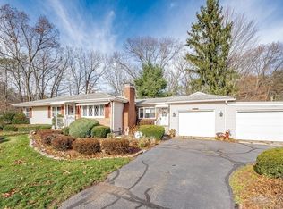 231 Paper Mill Rd, Westfield, MA 01085