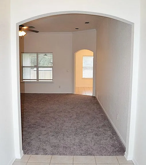 4902 Slate Ct — Photo 3