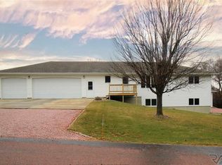310 W Elder St, Montrose, SD 57048