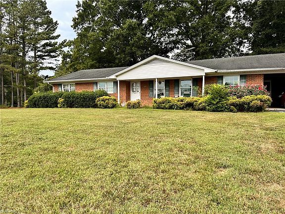 2nd image of 129 Woodvale Dr