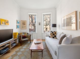 232 President St APT 2L, Brooklyn, NY