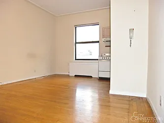 Rented by City Connections Realty