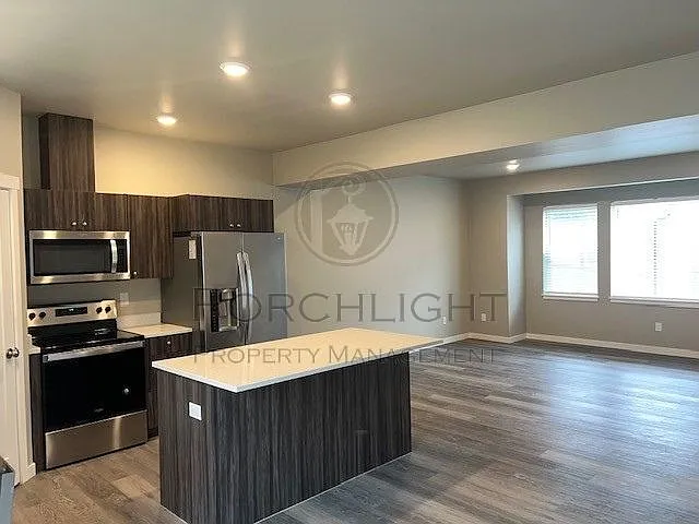 1808 Eastgate Loop #101 — Photo 20