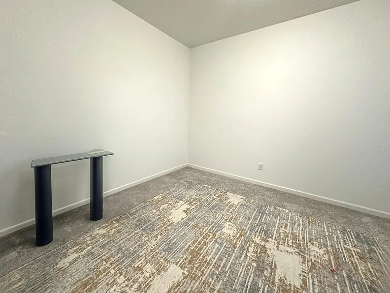 4022 112th Cir NE — Photo 12