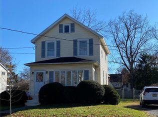 440 Kinsley St, Sherrill, NY 13461