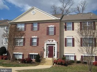 12014 Golf Ridge Ct APT 101, Fairfax, VA 22033