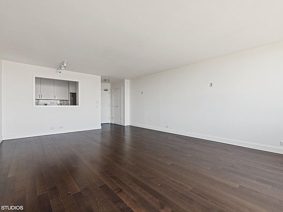 3rd image of 3600 N Lake Shore Dr APT 1914