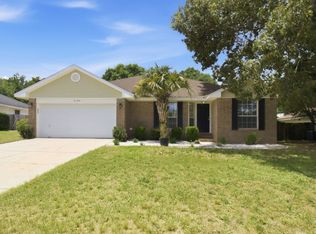 5135 Whitehurst Ln, Crestview, FL 32536