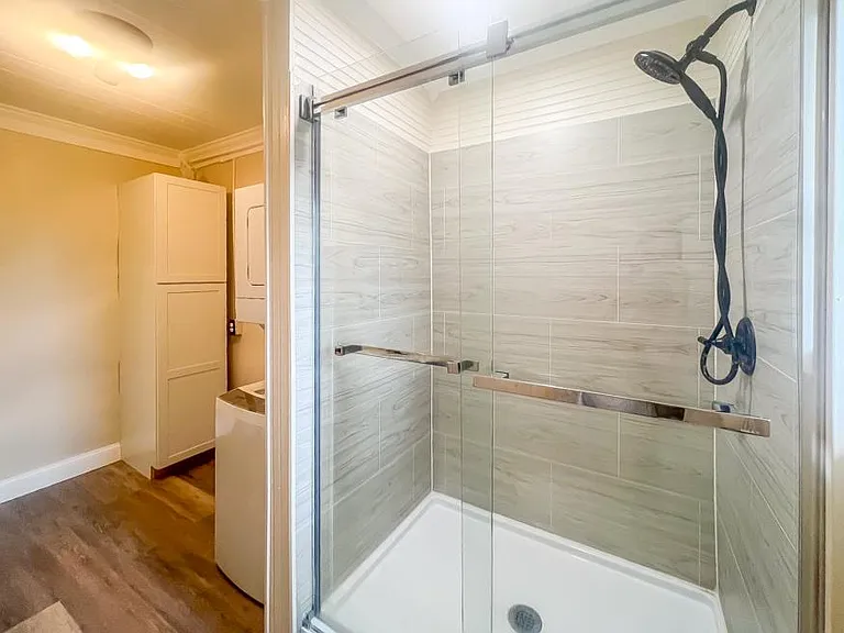 511 Riverview Ct — Photo 44