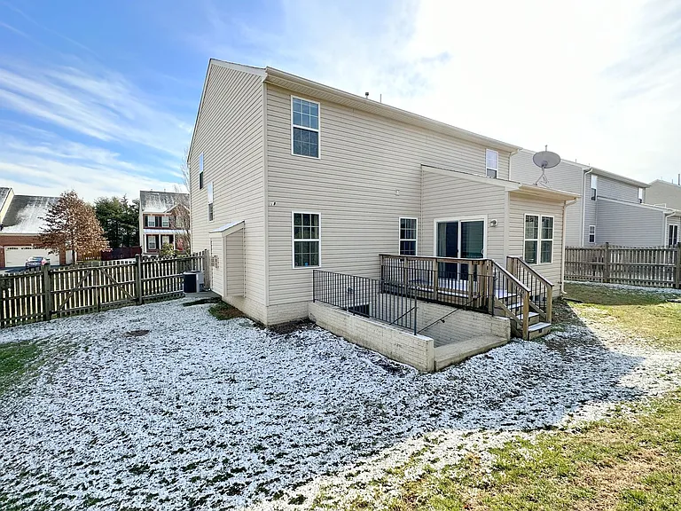 13758 Restina Rd — Photo 46