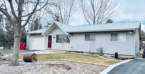 5289 Free Ave Photo 1