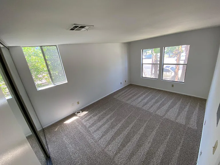 14950 Burbank Blvd #101 — Photo 9