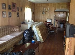 4th image of 215 Fairview