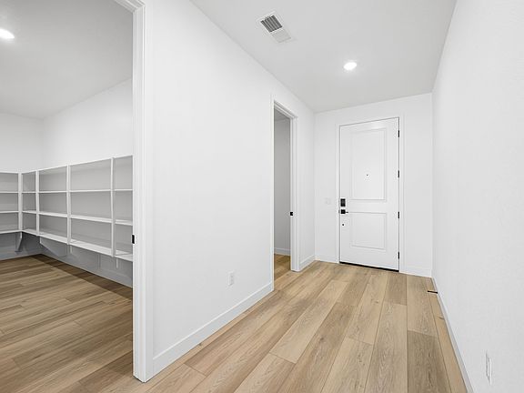 3 web or mls Lennar 601 S Cecita Way 3