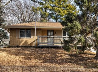 3701 Belmar Dr, Des Moines, IA 50317