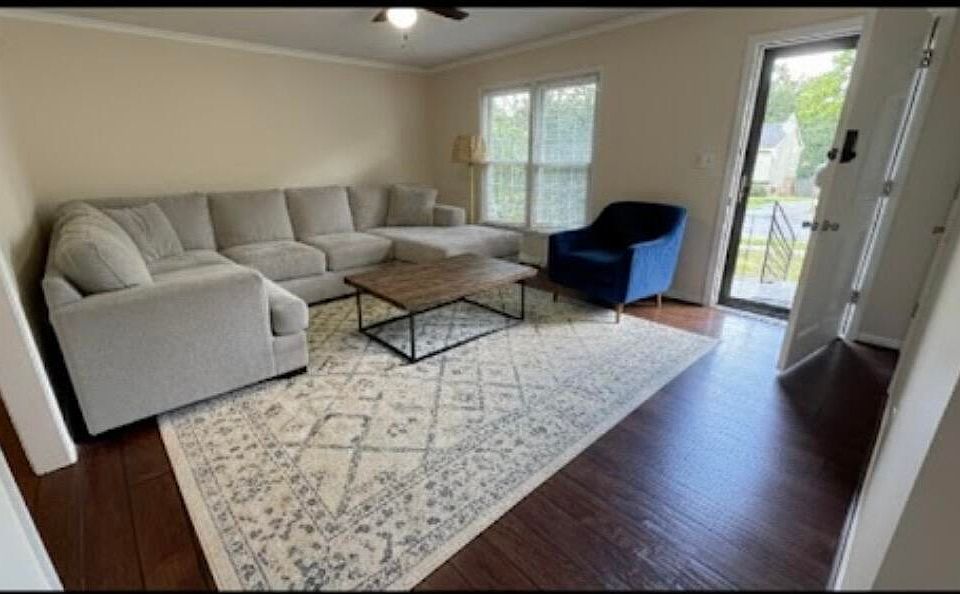 1st image of 1416 Jocasta Dr