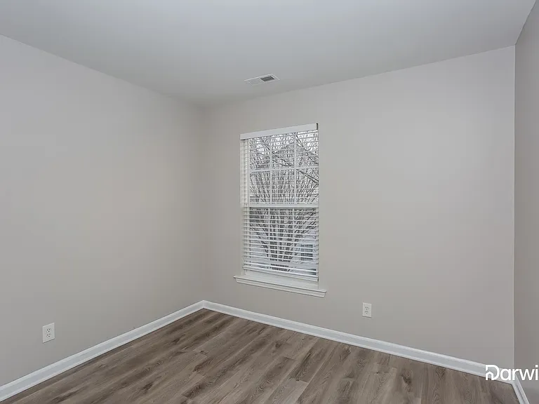10456 Roundleaf Dr — Photo 12
