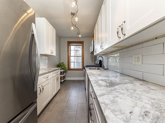 5th image of 54-17 31st Ave APT 5K