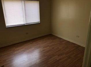 747 Grant Ave APT 2E, Chicago Heights, IL 60411