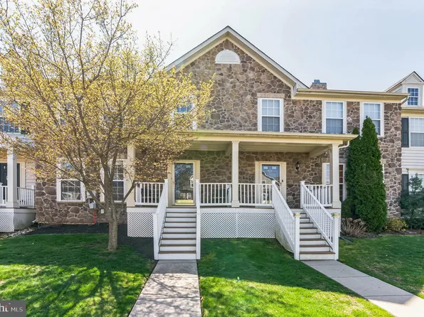 210 Kulp Dr, Perkasie, PA 18944