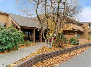 46210 Chilliwack Central Rd #209, Chilliwack, BC V2P 1J8