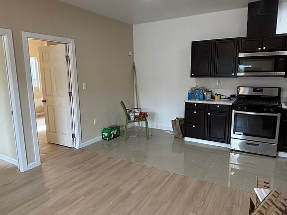 5th image of 11117 Violet Ct